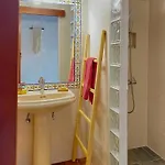 לינה וארוחת בוקר Quinta Mourada 4*