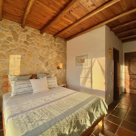 Bed & Breakfast Quinta Mourada São Bartolomeu